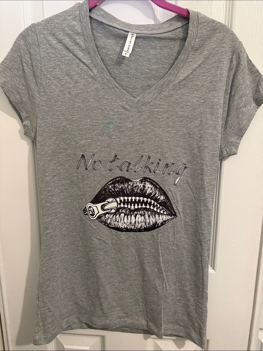 Reserved Grey V-Neck Tee with Zipper Lip Graphic
